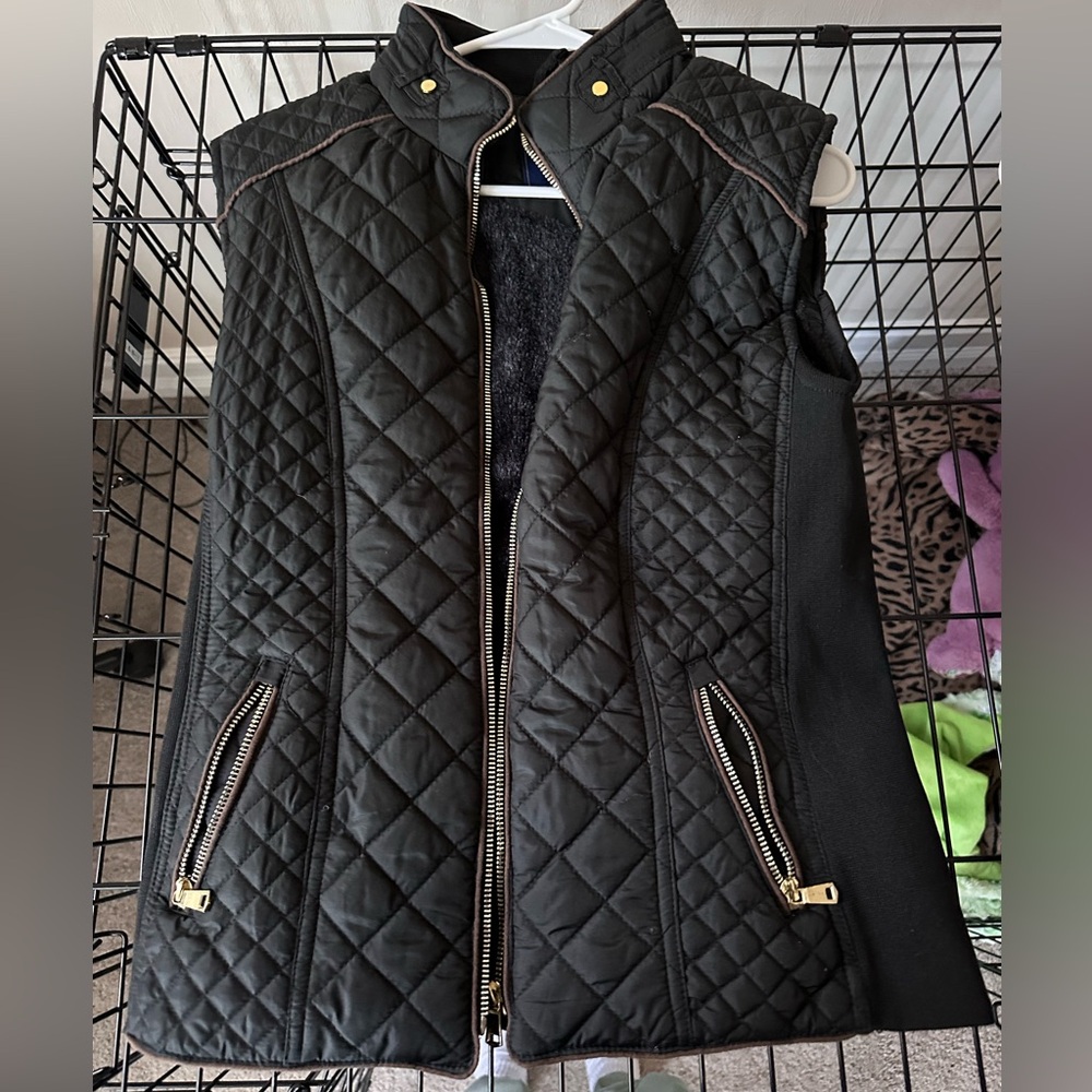 Soft cozy furry vest from Buckle. Hardly worn like new condition
